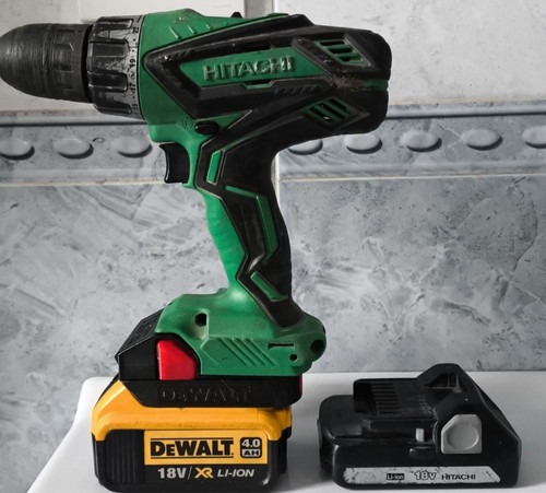 Adattatore batteria dewalt - da,