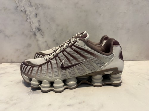 Nike shox eu 40 - uk,