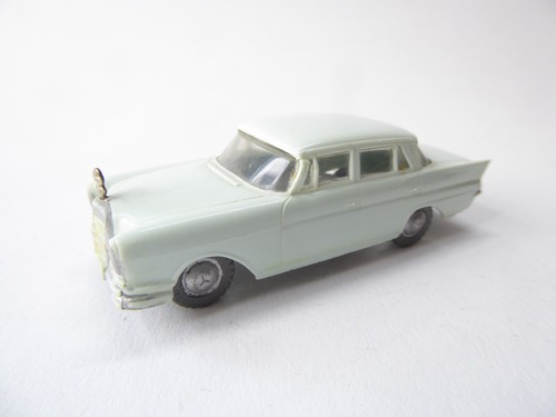 Siku 146 mercedes 220 - siku, v