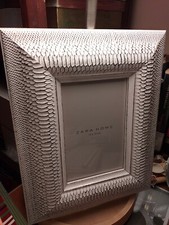 Zara Home portafoto 10x15 cornici da muro. Misure esterne 22x27 cm