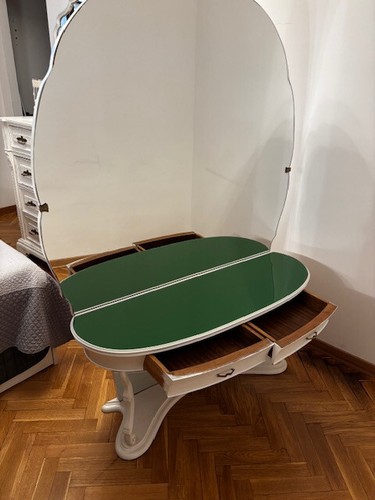 Petineuse toilette trucco - petineuse/toilette,