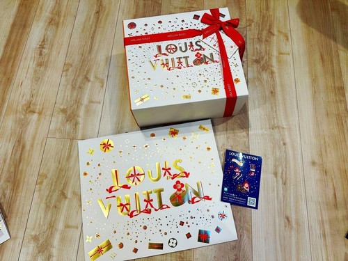 Louis vuitton 2023 christmas - louis,