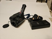 Sony CCD-TR700 Hi-8 Handycam