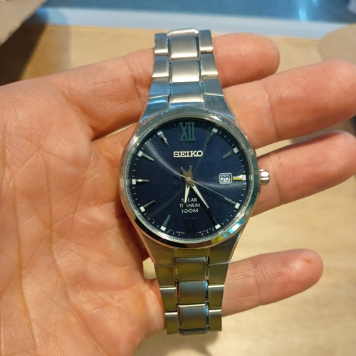 Seiko solar titanium sne07p1 - seiko,