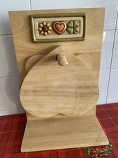 THUN SET TAGLIERE CUCINA CON COLTELLI PER FORMAGGIO LEGNO D'ACACIA E METALLO 