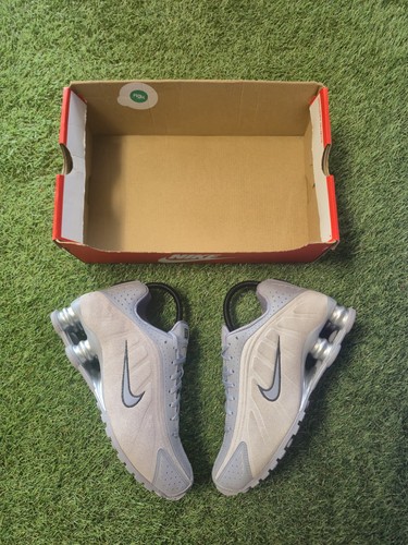 Nike shox grigio cemento - shox, r4