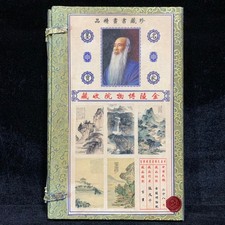 Set di vecchi libri cinesi