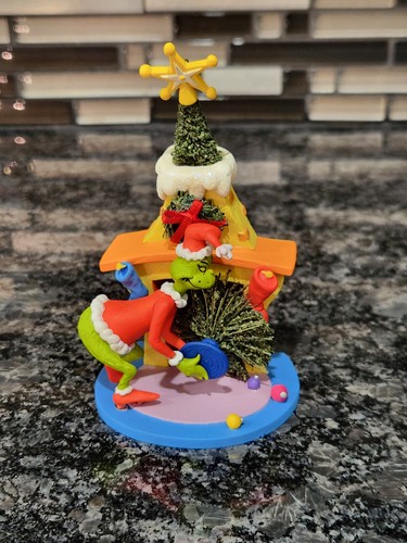Hallmark grinch ornamento è - grinch,