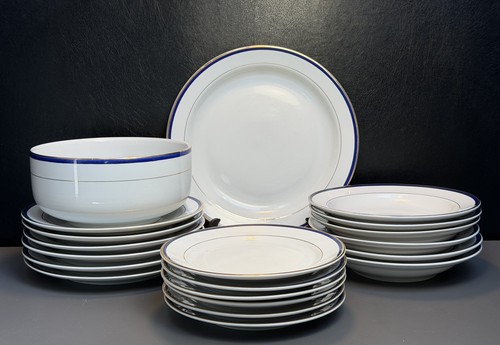 Servizio piatti vintage
