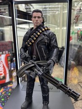 Hot Toys DX10 T2 Terminator 2