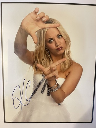 Foto firmata kaley cuoco - cuoco, 11x14