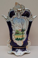 Antico vaso in ceramica