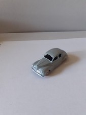 dinky toys ancien peugeot 203