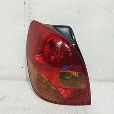 Fanale / Faro / Proiettore posteriore sx Toyota Corolla Verso 2005 ecoAC13327
