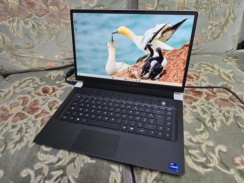 Alienware x15 12900h - r2, i9
