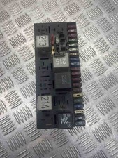 Scatola fusibili AUDI A4 8E2