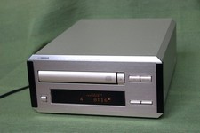 Yamaha CDX-E200 Lettore CD