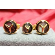 Yves Saint Laurent, excellent