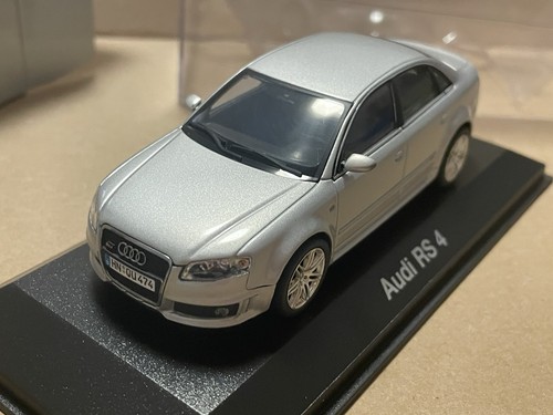 Minichamps audi rs - (h-33),