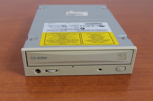 Vintage rom drive - pc, cd-rom