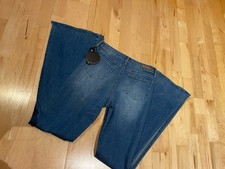 Jeans donna svasati Articles