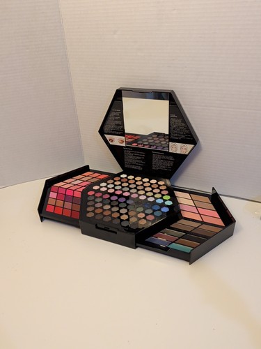 Sephora geometricolor palette - sephora,