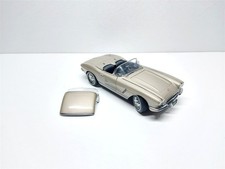 Chevrolet Corvette Spider Hard-Top Beige del 1962 - 1/18 Autoart art. 71101