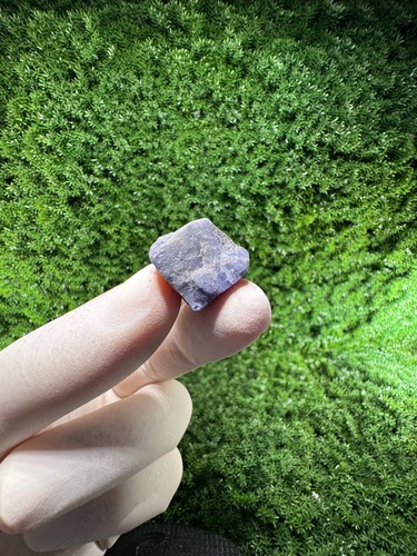 Cristallo tanzanite con cambio - con,
