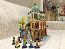 LEGO Icons: Boutique Hotel Set