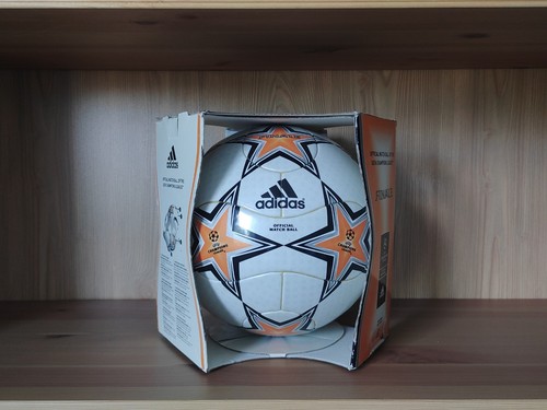 Adidas champions league finale - champions,