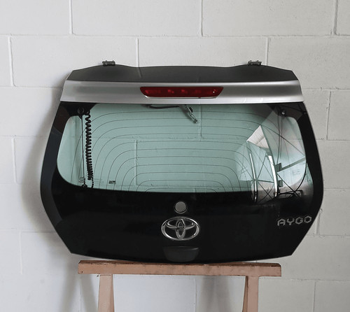 681050h160 lunotto toyota aygo - 681050h160,