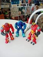 Lotto 3 figurine giocattolo