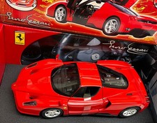 HotWheels Enzo Ferrari 1:18