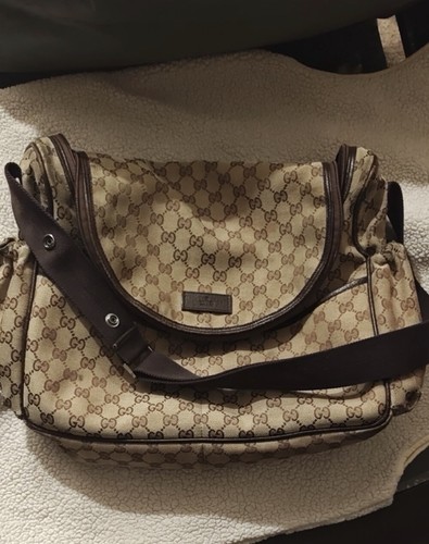 Autentica borsa pannolini