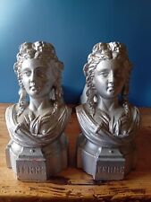 Coppia alari antichi per camino in ferro volto donna art deco liberty vintage