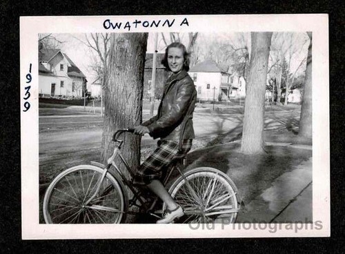 1939 owatonna young - mn, lady