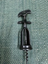 ANTICO CAVATAPPI IN FERRO  ORIGINALE DEI PRIMI ANNI DEL 1900