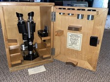 Vintage 1955 MICROSCOPIO