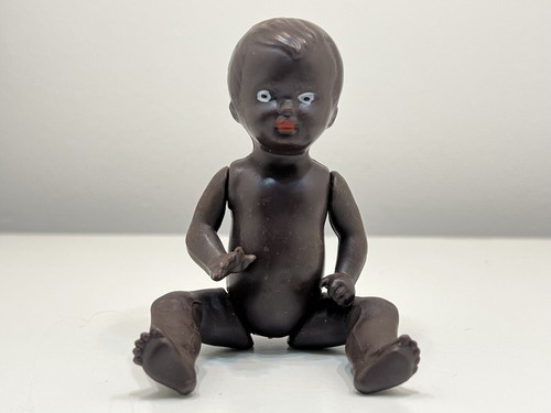Bambola plastica cm - 11,