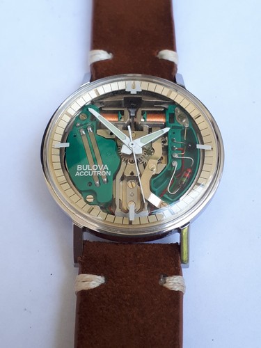 Bulova accutron spaceview 1967 - bulova,