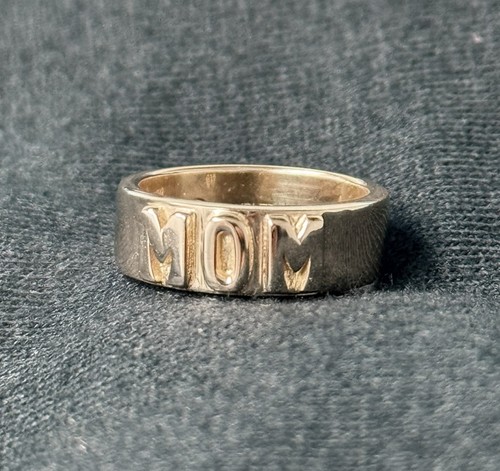 Anello personalizzato