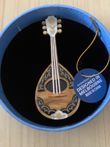 Erstwilder play bouzouki - erstwilder,