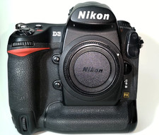 Nikon D3 (-5k scatti)+ CF Card