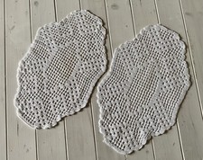 2 Centrini ovali squadrati ad Uncinetto Vintage