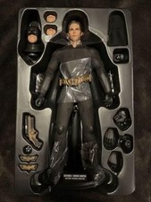 Hot Toys Batman Begins Movie Masterpiece Modellino Scala 1/6 Giocattolo Esclusivo Limitato
