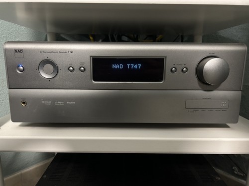 Sintoamplificatore nad 747 - t,