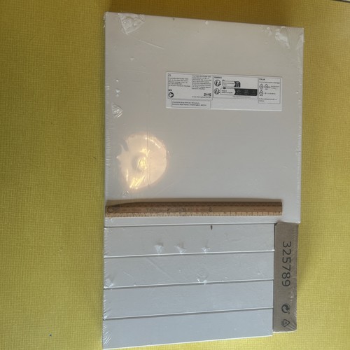 Tavolino piccolo laterale - ,
