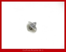 5x Clip Clips di Fissaggio Renault Megane Trafic II Ricambi Auto Originali Epoca