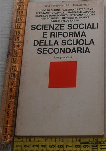Scienze sociali e - vv.,