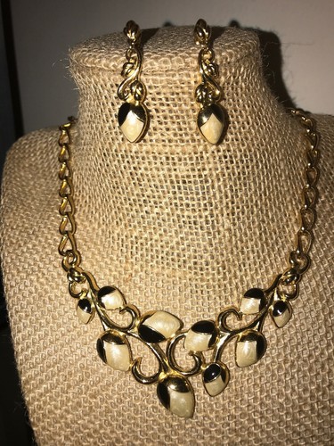 Set collana orecchini - set, e